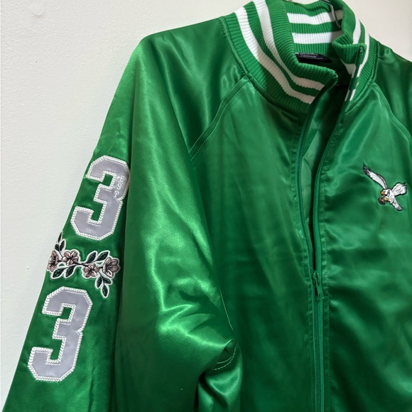 NWOT The Wild Collective x Anthropologie Philadelphia Eagles Bomber Size Small - Picture 7 of 16